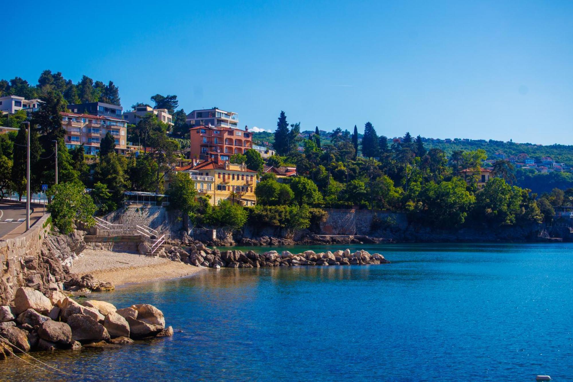 Villa Volos With Roof Terrace, Sea View, Free Private Parking Opatija Eksteriør bilde