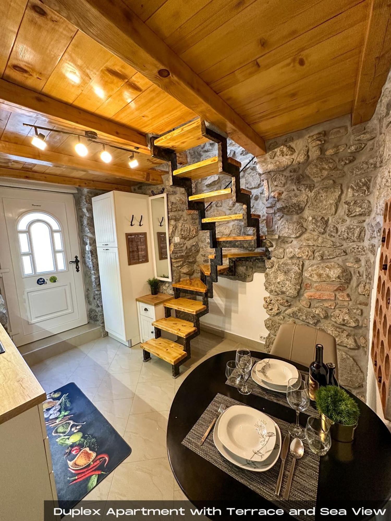 Villa Volos With Roof Terrace, Sea View, Free Private Parking Opatija Eksteriør bilde